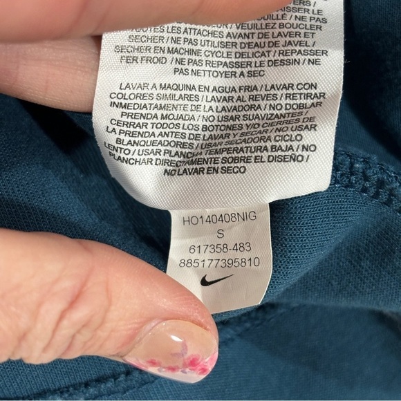 Nike Tech Butterfly Modern Thermal Jacket Teal Woman’s Size Small - Picture 9 of 15